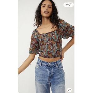 FREE PEOPLE BACK ON TOP CROPPED BLOUSE OB1505273 ABSTRACT DARK COMBO SIZE Small